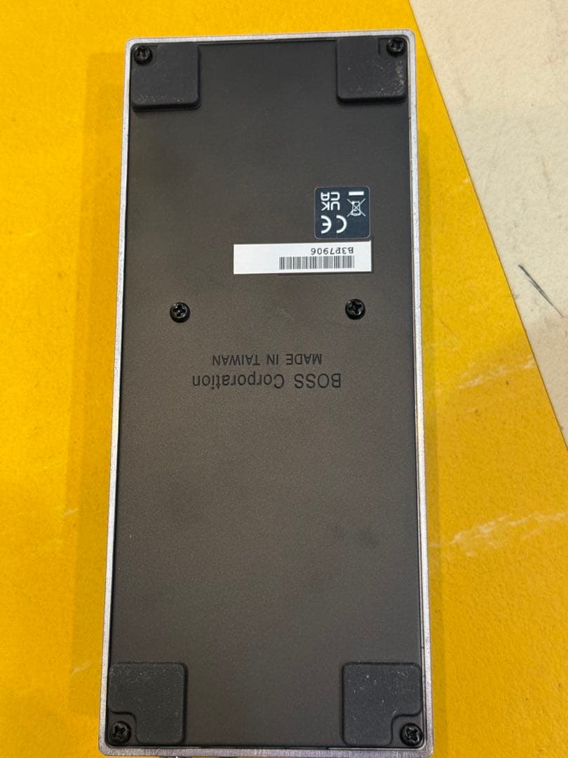 BOSS EV-30 エクスプレッションペダル