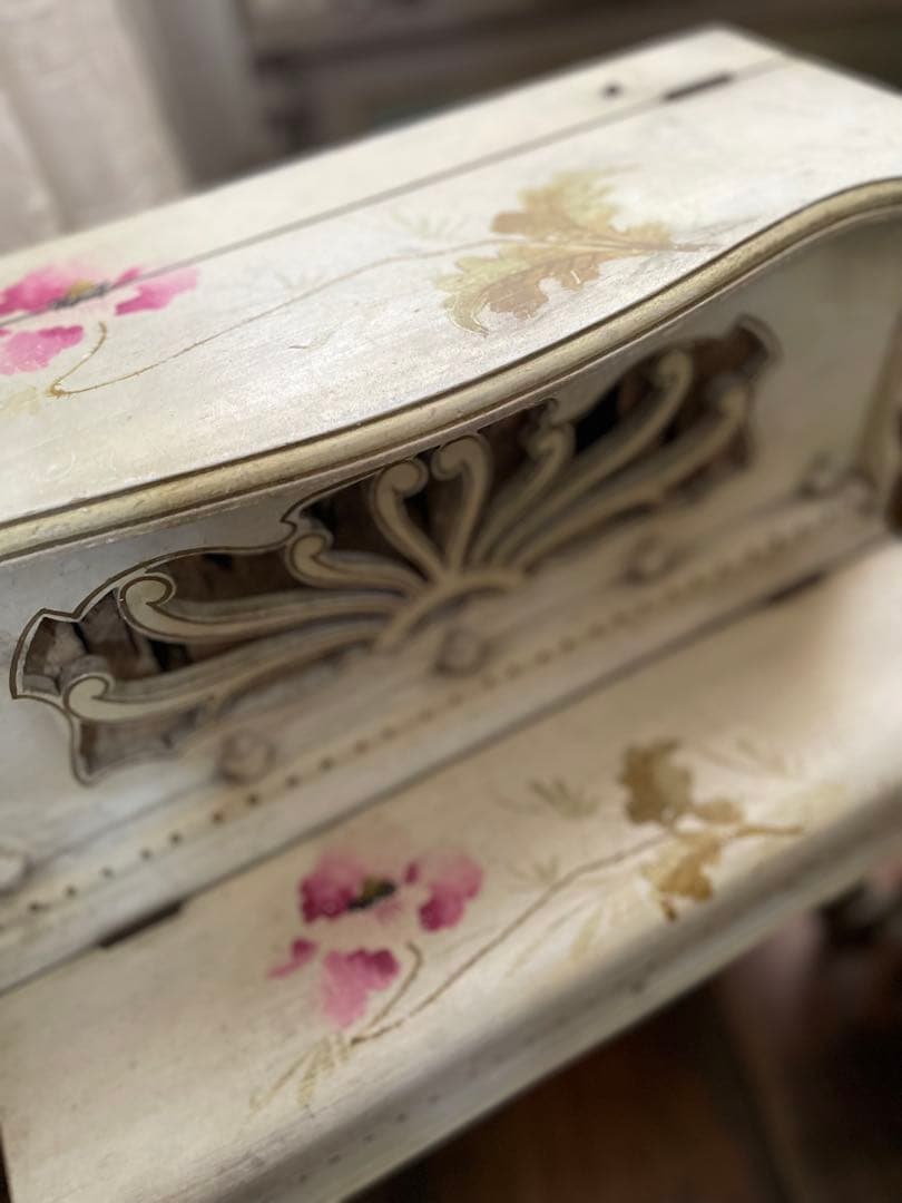 フランスアンティーク家具 ♡アール・ヌーヴォー トイピアノ♡