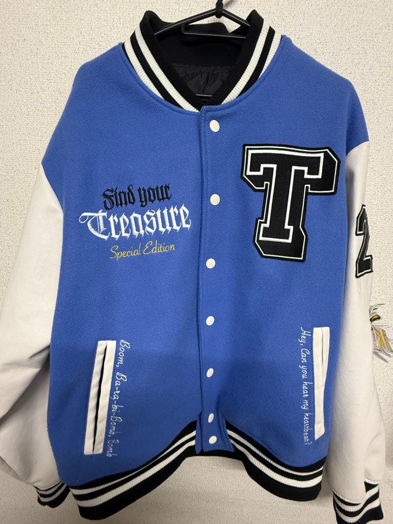 TREASURE REBOOTグッズ B.O.M.B. スタジャン