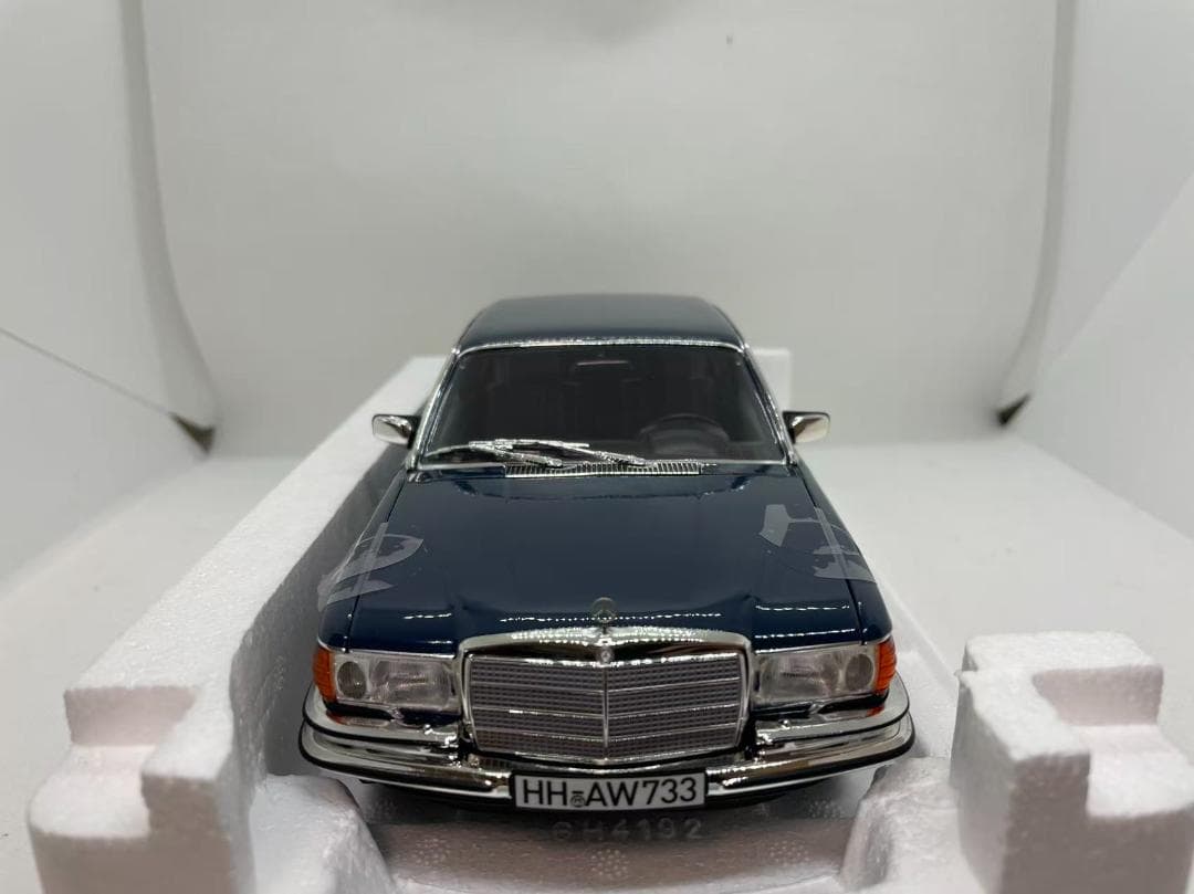 304-060 ノレブ 1/18 メルセデスベンツ 350 SEL 1979