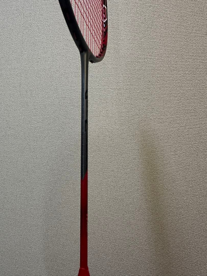 【美品】YONEX100zz クレナイ4u5 アークセイバー11 pro 4u6