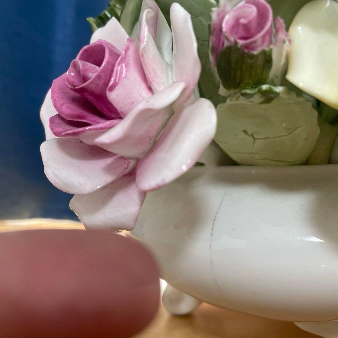 ロイヤルドルトン　陶器のバラ　置物　陶花　ヴィンテージ品