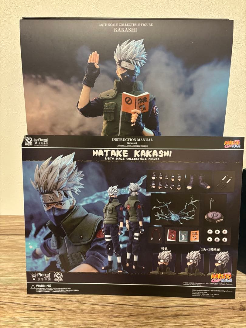 RocketToys はたけカカシ 1/6 フィギュア
