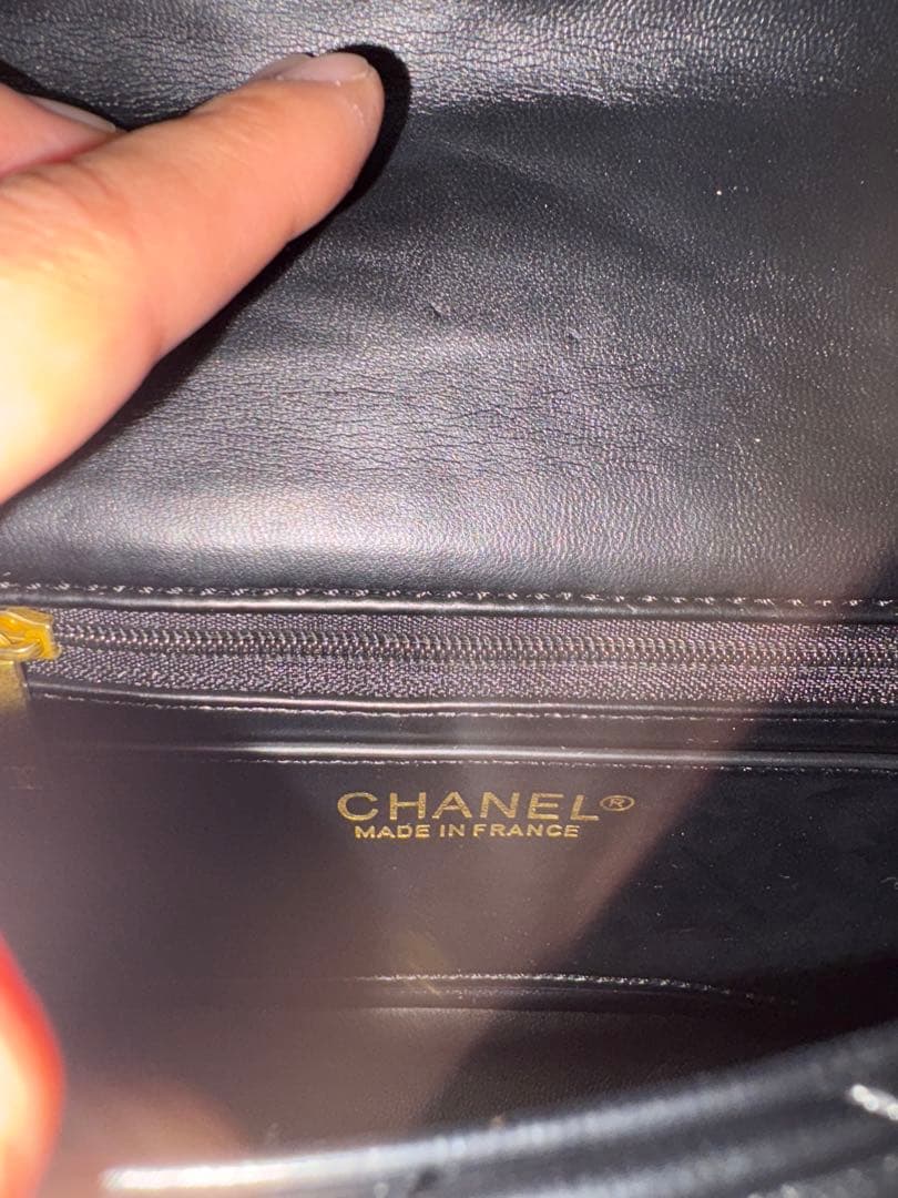 希少CHANEL MAKEUP キルティングバッグゴールドチェーン　非売品