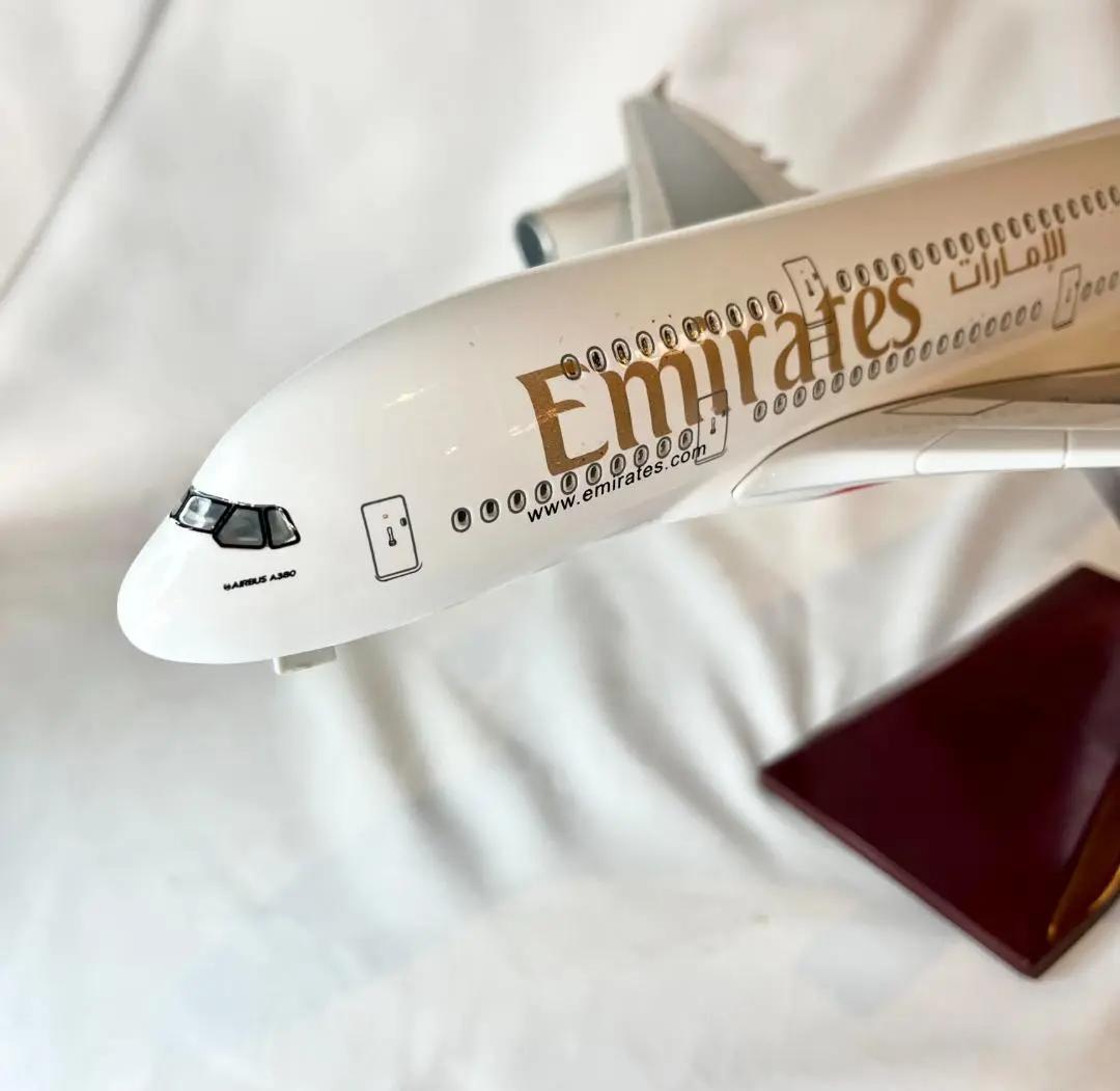 Aircraft Model　エミレーツ航空｜Airbus A380｜ライト点灯