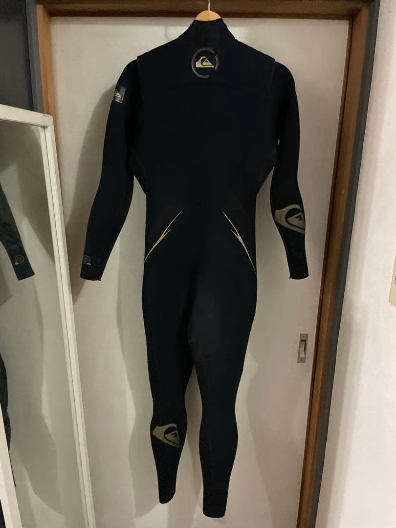 Quiksilerクイックシルバー フルスーツ ウェットスーツ サーフィン