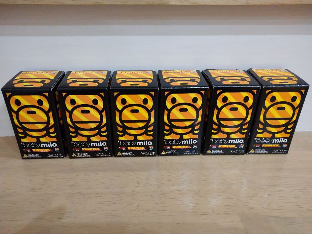 BAPE ベビーマイロ　キューブリック　MILO エイプ　1点