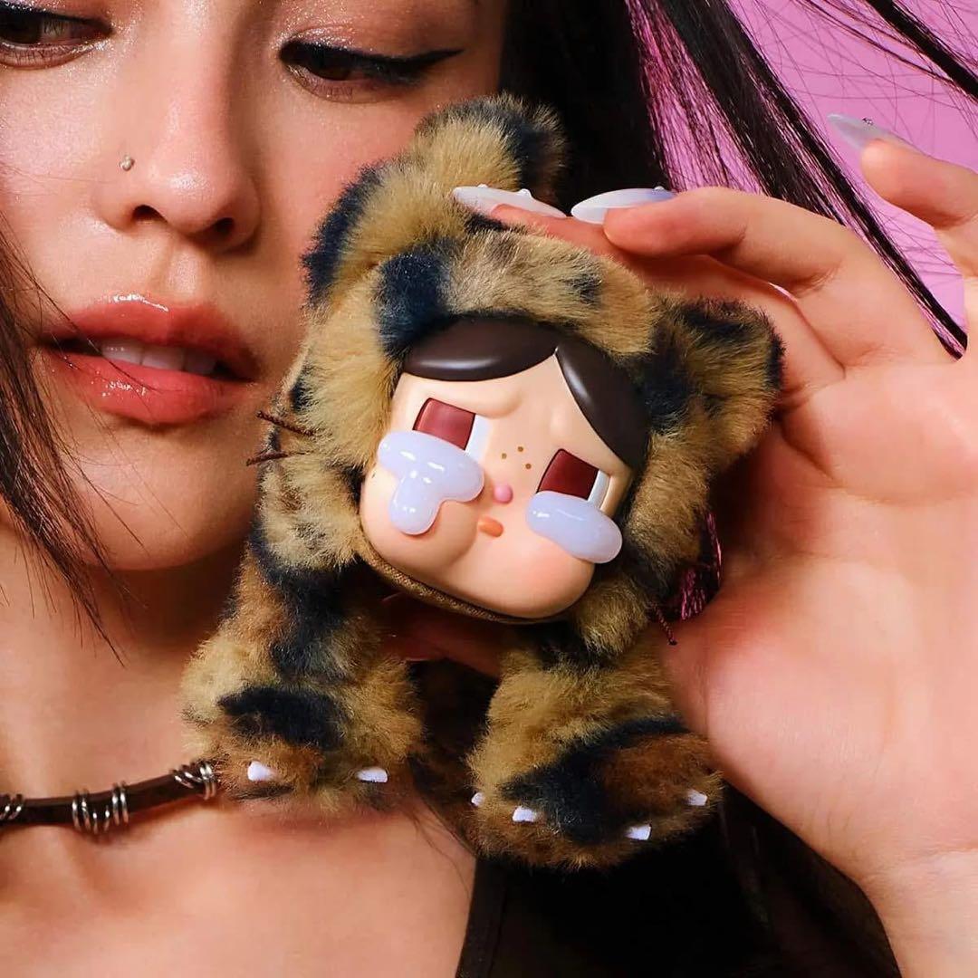 ポップマートCrybaby Wild But Cutie ぬいぐるみ 1セット
