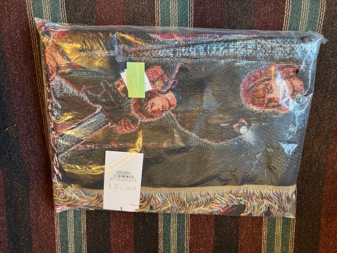 V.A. Stranger Things Blanket ポップアップ原宿