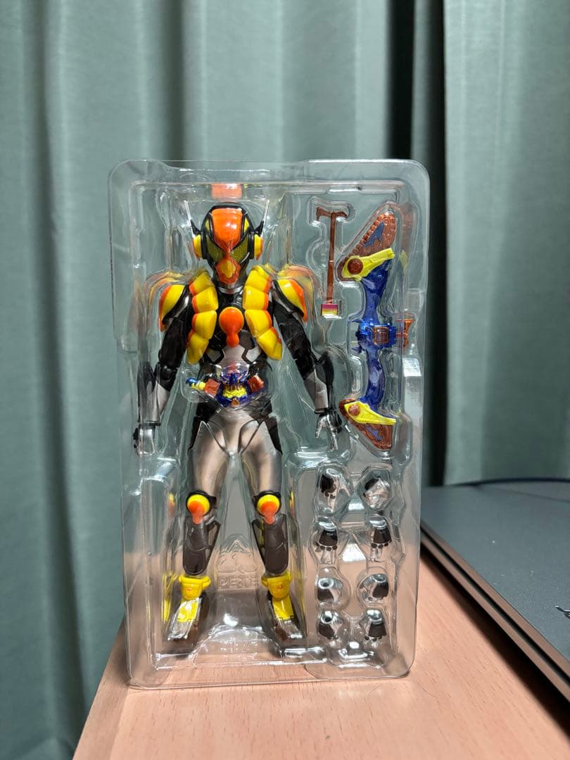 S.H.Figuarts 仮面ライダーヴラム　プリンカスタム