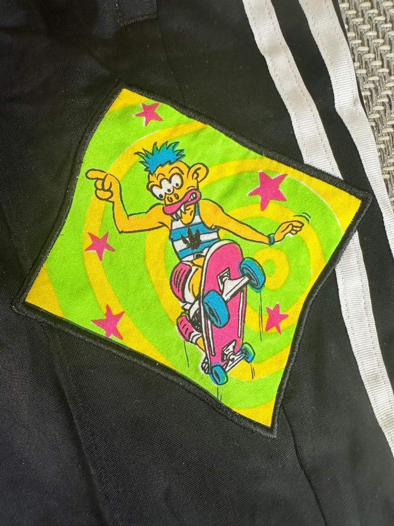 レアJeremy Scott x Adidas トラックパンツ　パッチ付き⭐︎