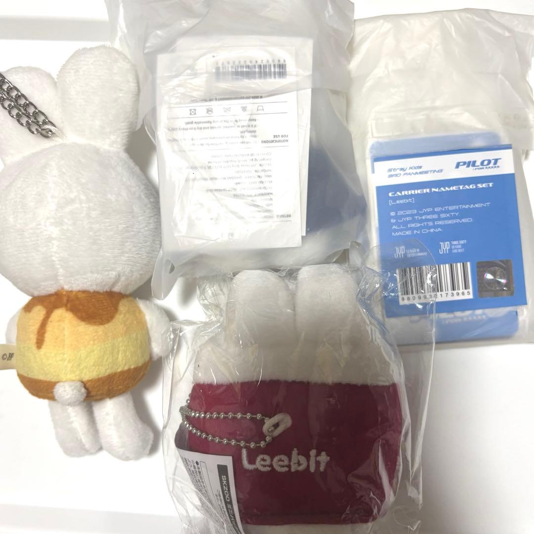 アイドル Leebit
