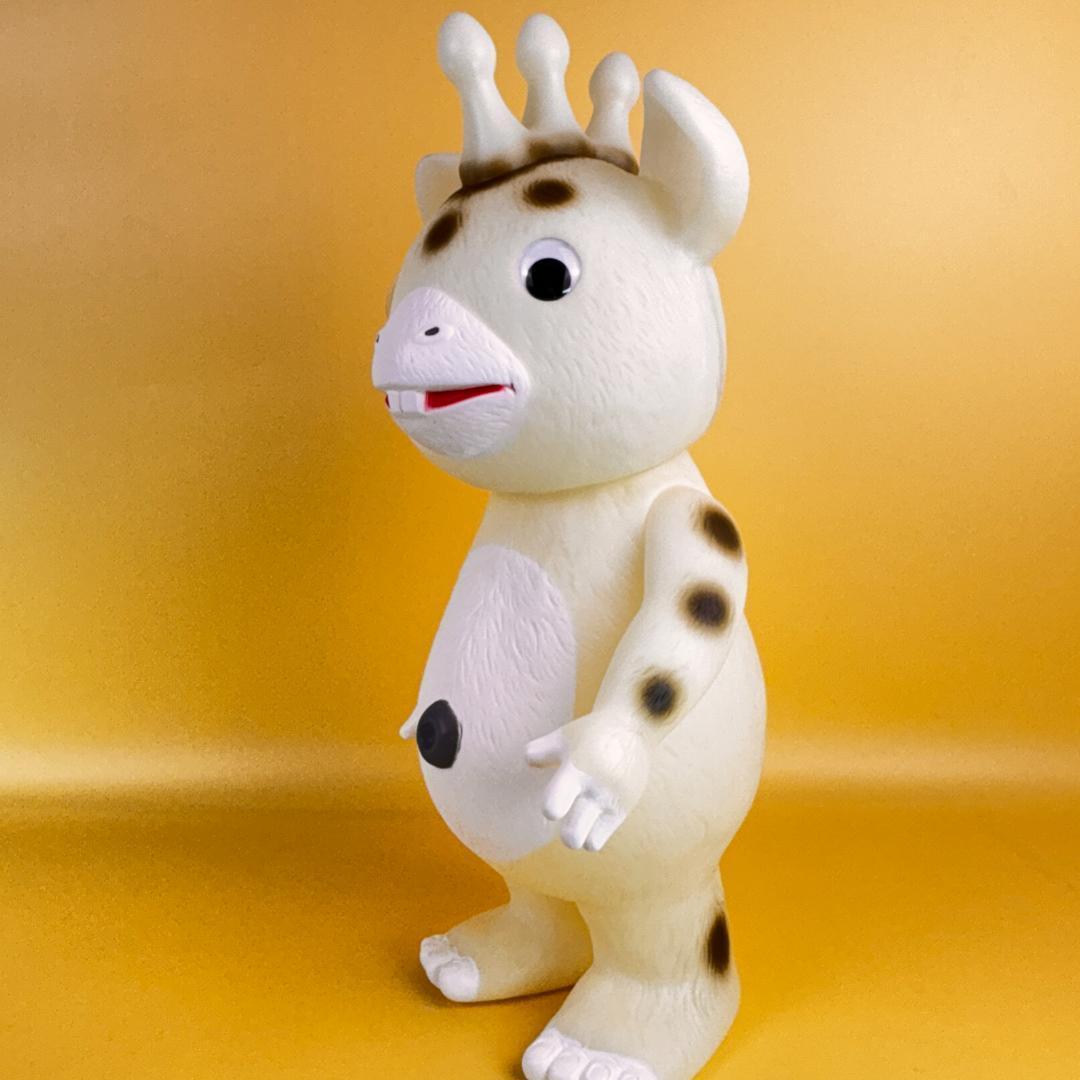 イヌクマ　ジャイアントブースカ　蓄光　イヌクマ社長メッセージ付き（マルサン）