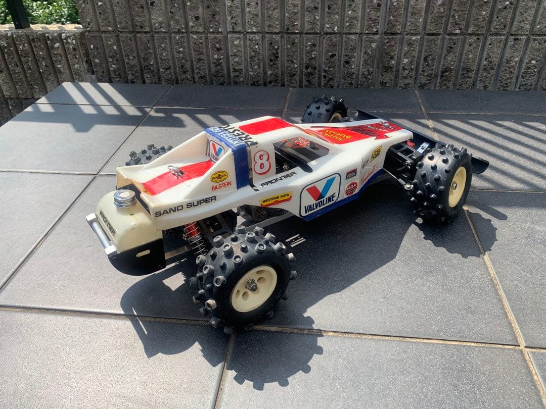 だ*だ様 京商 インテグラ4WD プレスト 1/8 エンジンバギー ランドジャン