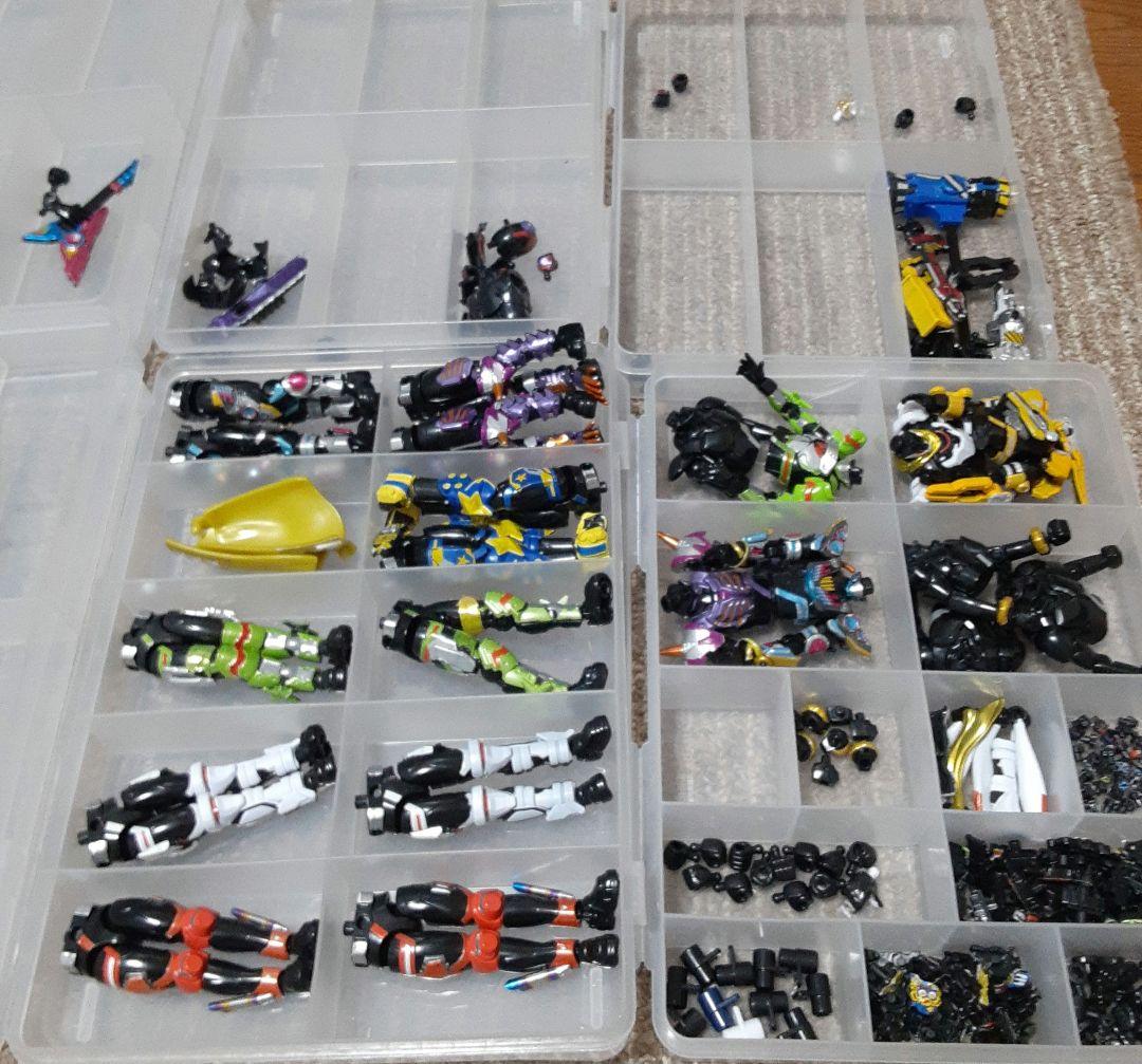 装動　仮面ライダーガヴ　ガッチャード　ギーツ　セット