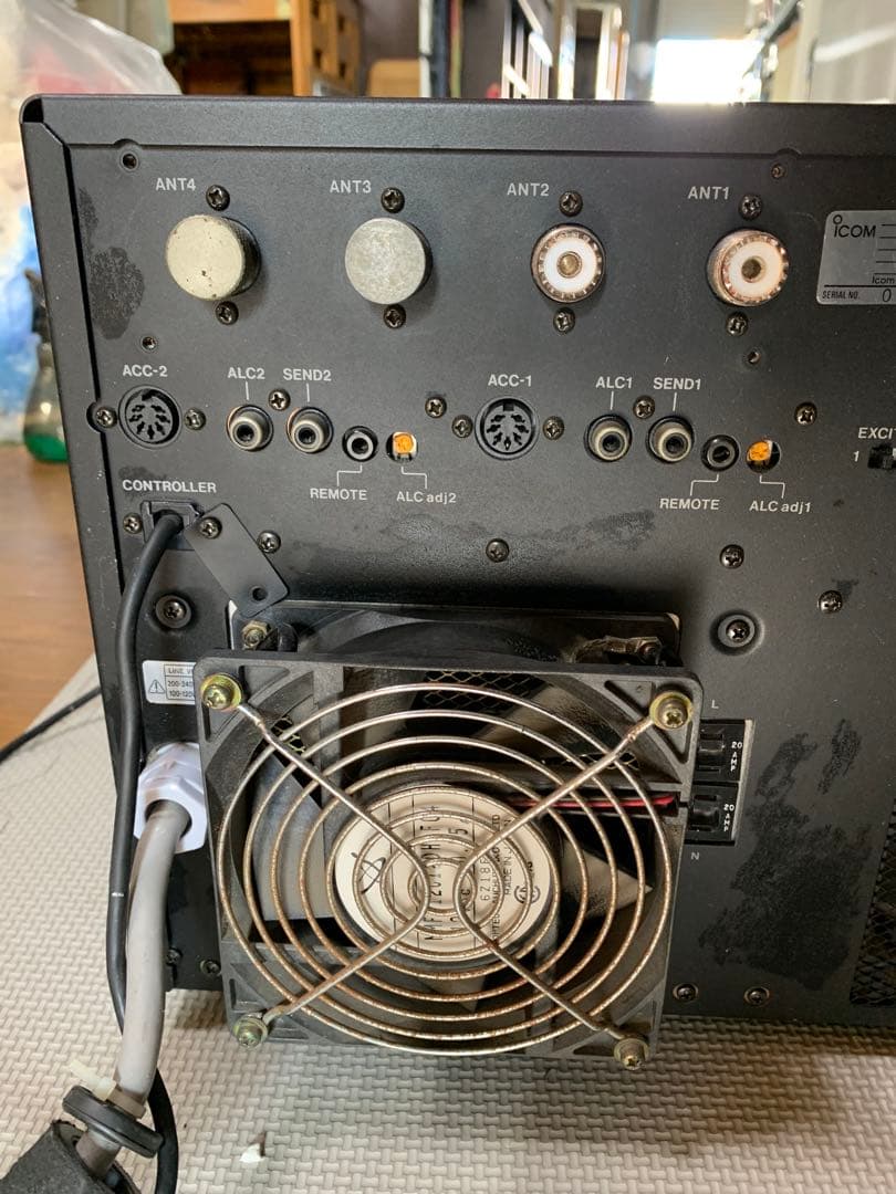 現状販売✨ICOM IC-PW1 リニアアンプ　HF/50MHz　1kW