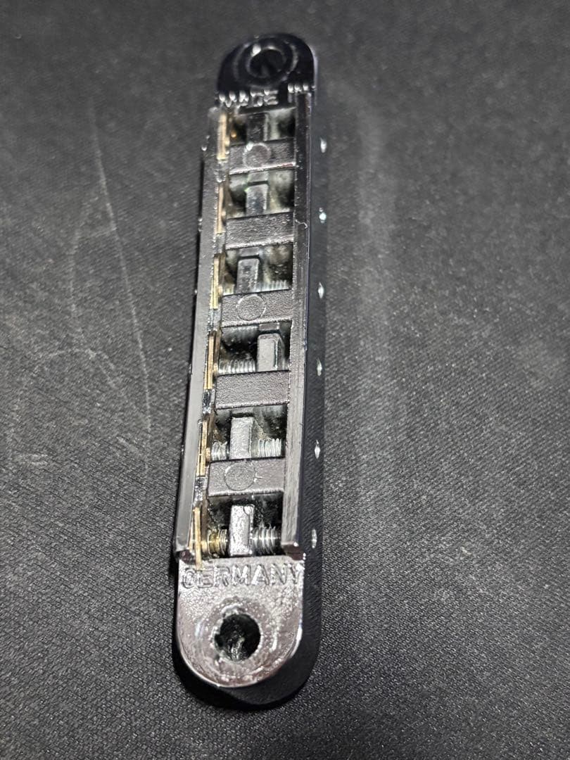 Gibson ブリッジ　ナッシュビルタイプ　テイルピース
