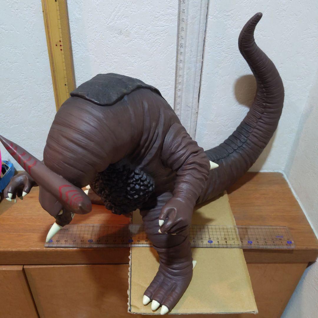 2007バンプレスト 非売品 超特大怪獣ソフビ【ゴモラ】ウルトラ怪獣