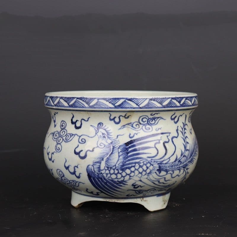 青花双鳳紋三足香炉 焼香炉 奉納香炉景徳鎮 陶磁器 現代工芸品 置物
