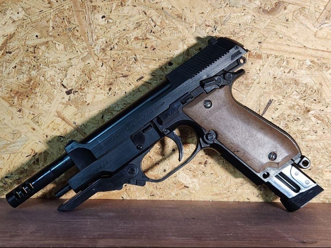大*意様 エアコキ　ベレッタM93R　マルコシ　LS