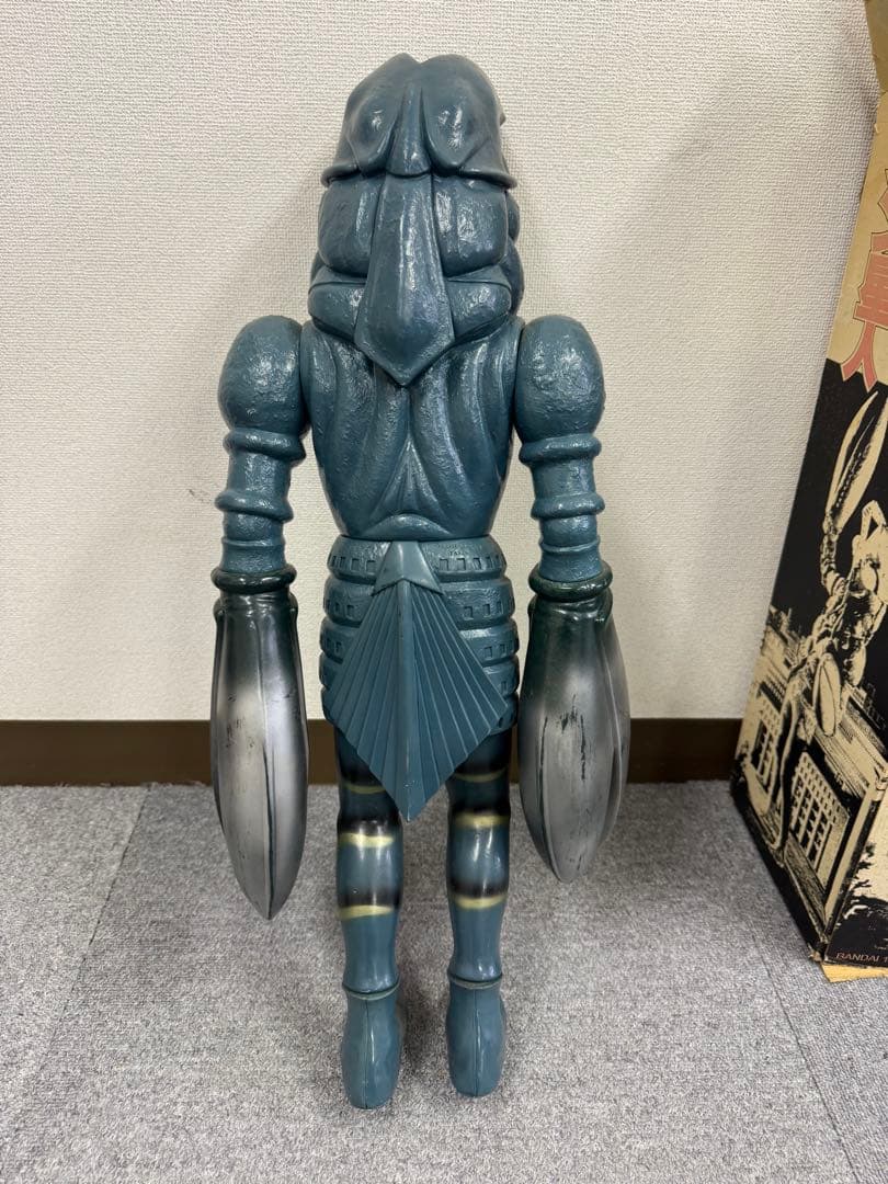 バルタン星人 66cm ジャイアントスケール　超ビッグサイズ フィギュア 箱付き