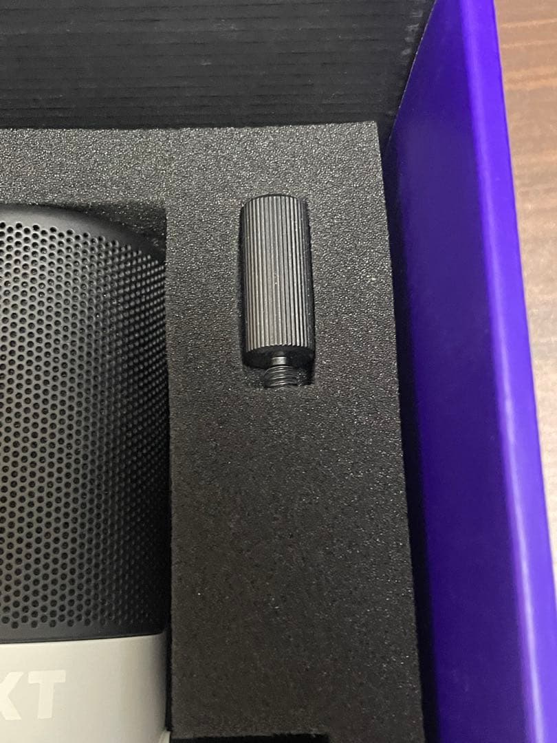 NZXTマイク