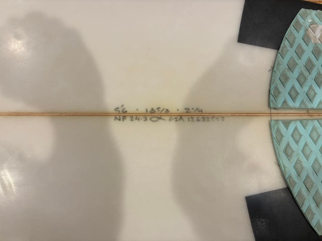 【エイチ】アルメリック 5'6\" ニューフライヤー フィン ハードケース付