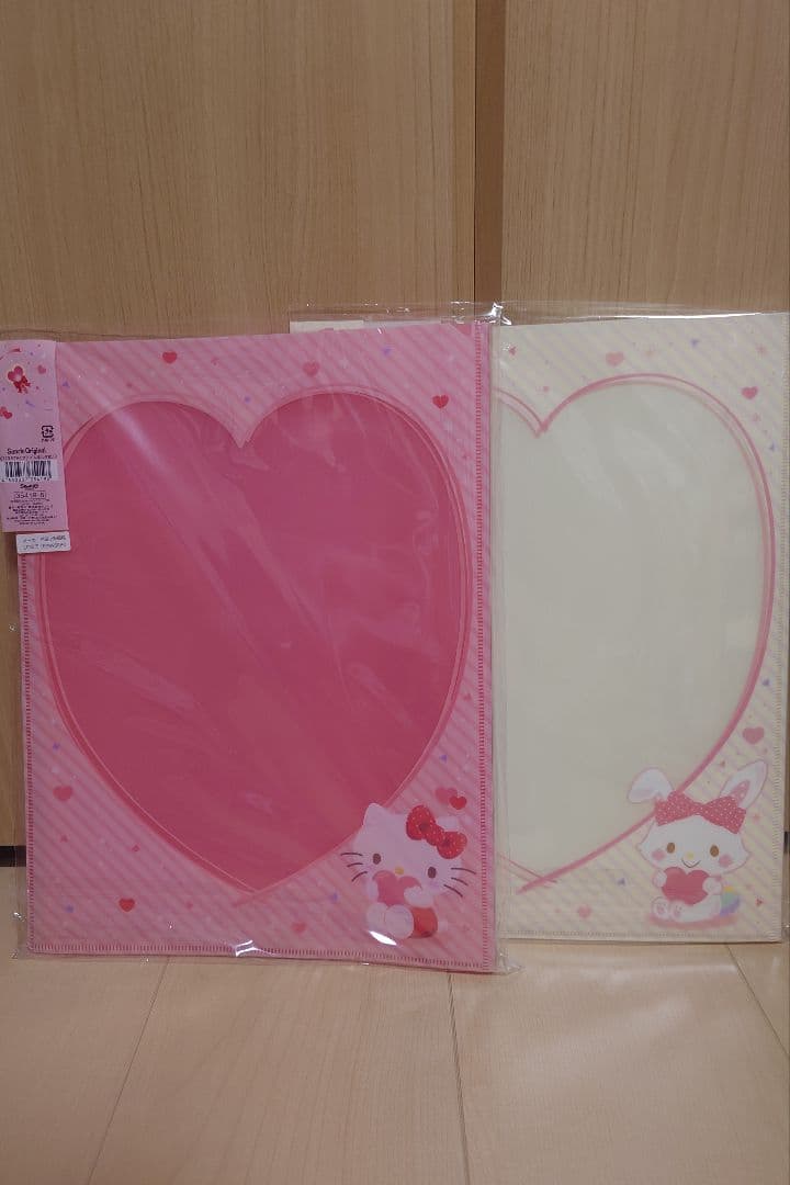 ♡新品♡キティ、ウィッシュミーメル　クリアファイルホルダーセット