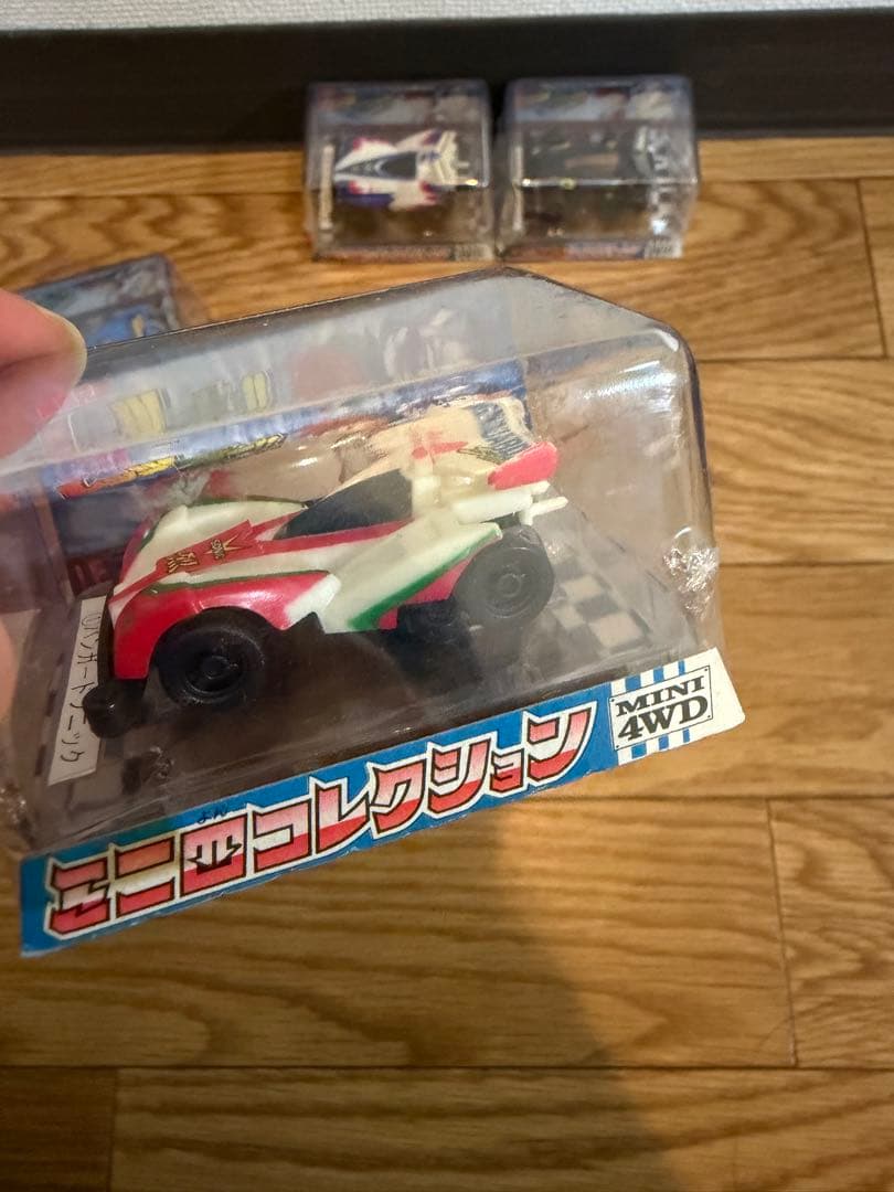 爆走兄弟レッツ&ゴー！ミニ四駆コレクション　レイスティンガー　当時物　７個セット