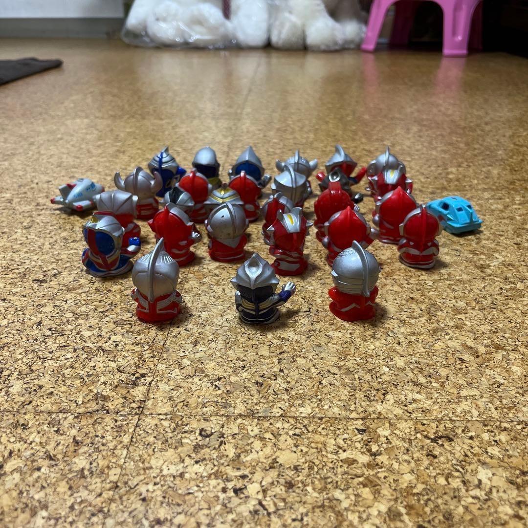 ウルトラマン　指人形
