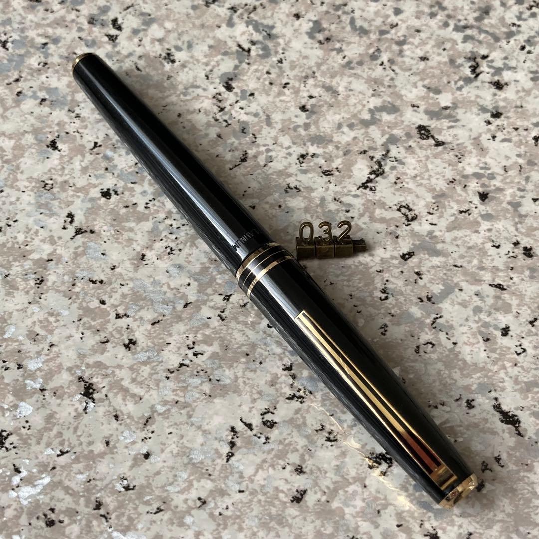 #032 オーバーホール済み 万年筆 PLATINUM ロング 18k