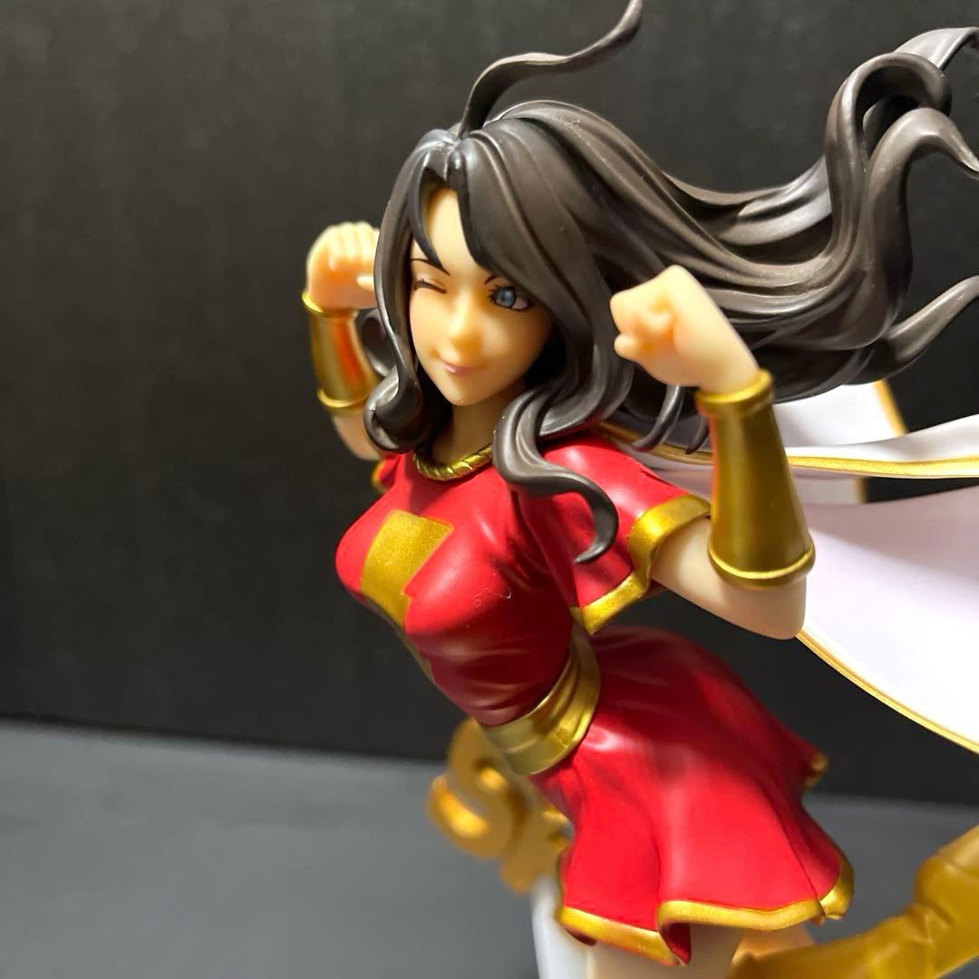 メアリー　シャザム！　コトブキヤ　美少女シリーズ　フィギュア　山下しゅんや　DC