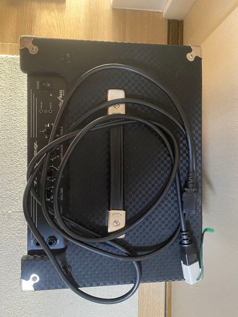 Ampeg RB-108 ベースアンプ　30W