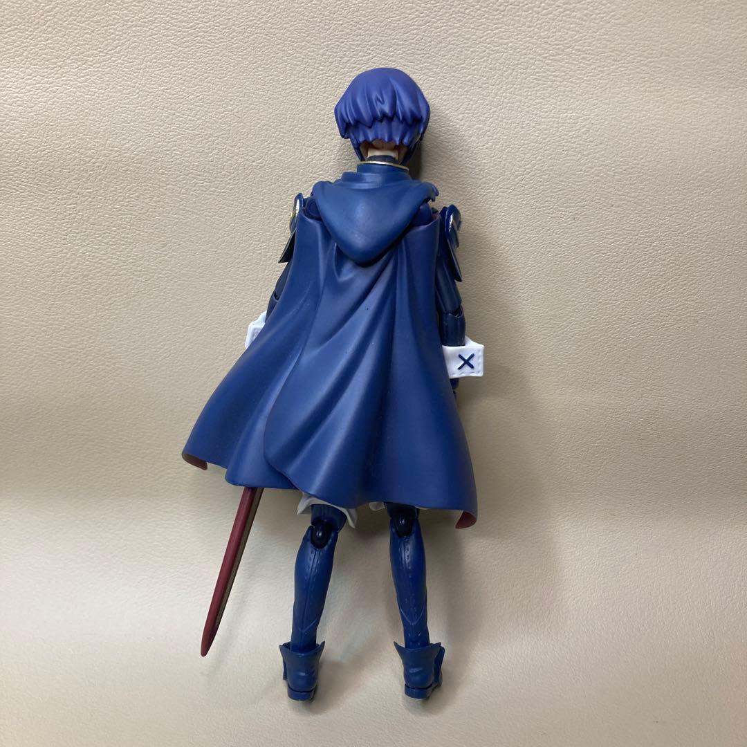 figma ファイアーエムブレム 覚醒 ルキナ　FE フィギュア　仮面マルス