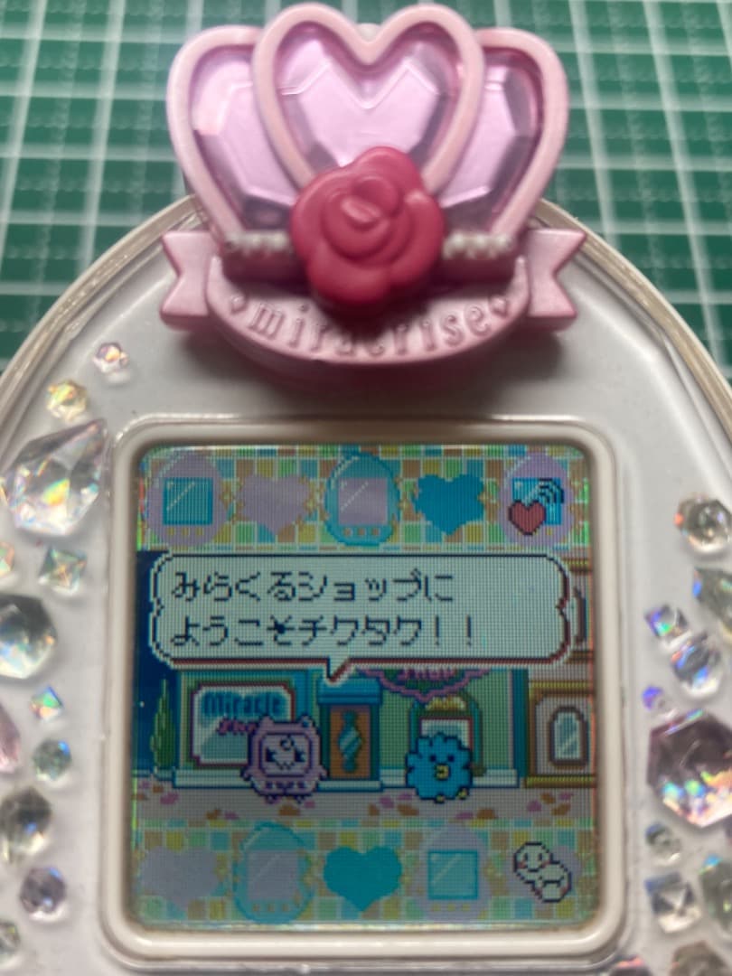 たまごっちピース たまデコピアス ミラクライズver.
