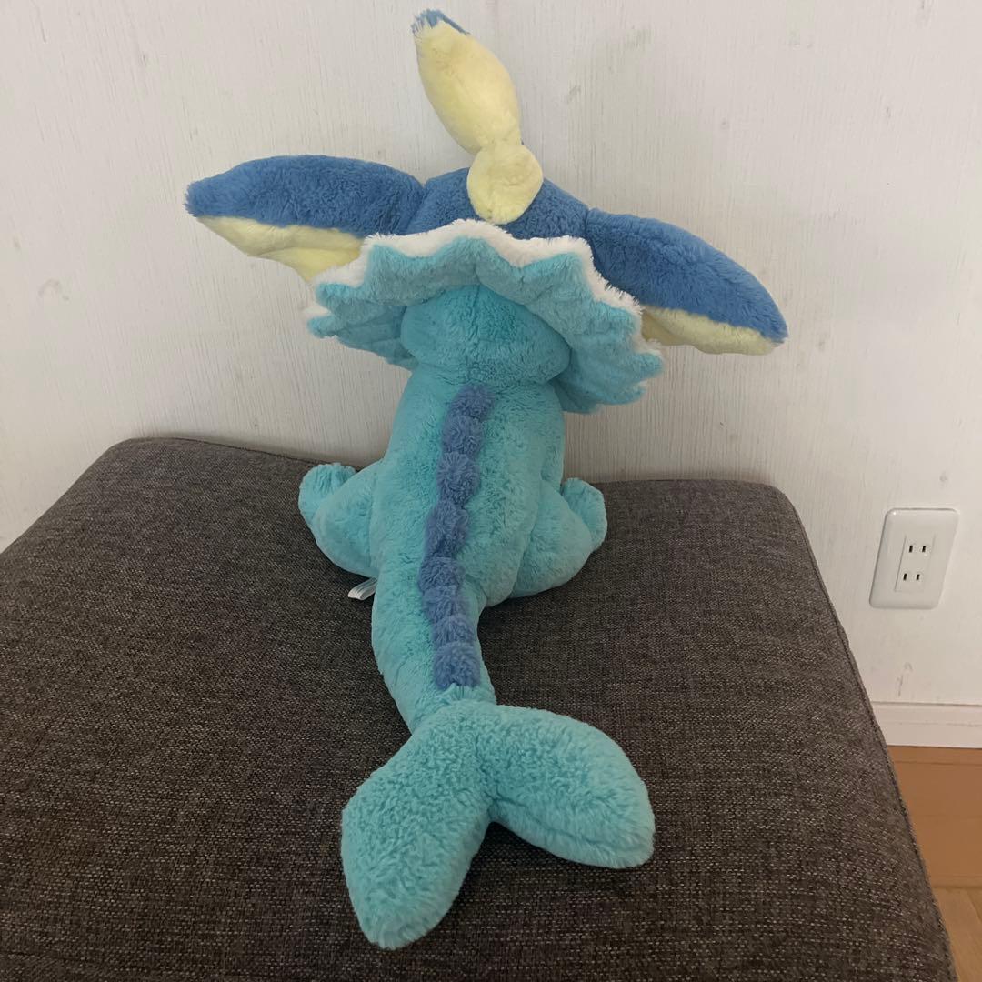ポケモンセンター　シャワーズふわふわ抱きぬいぐるみ