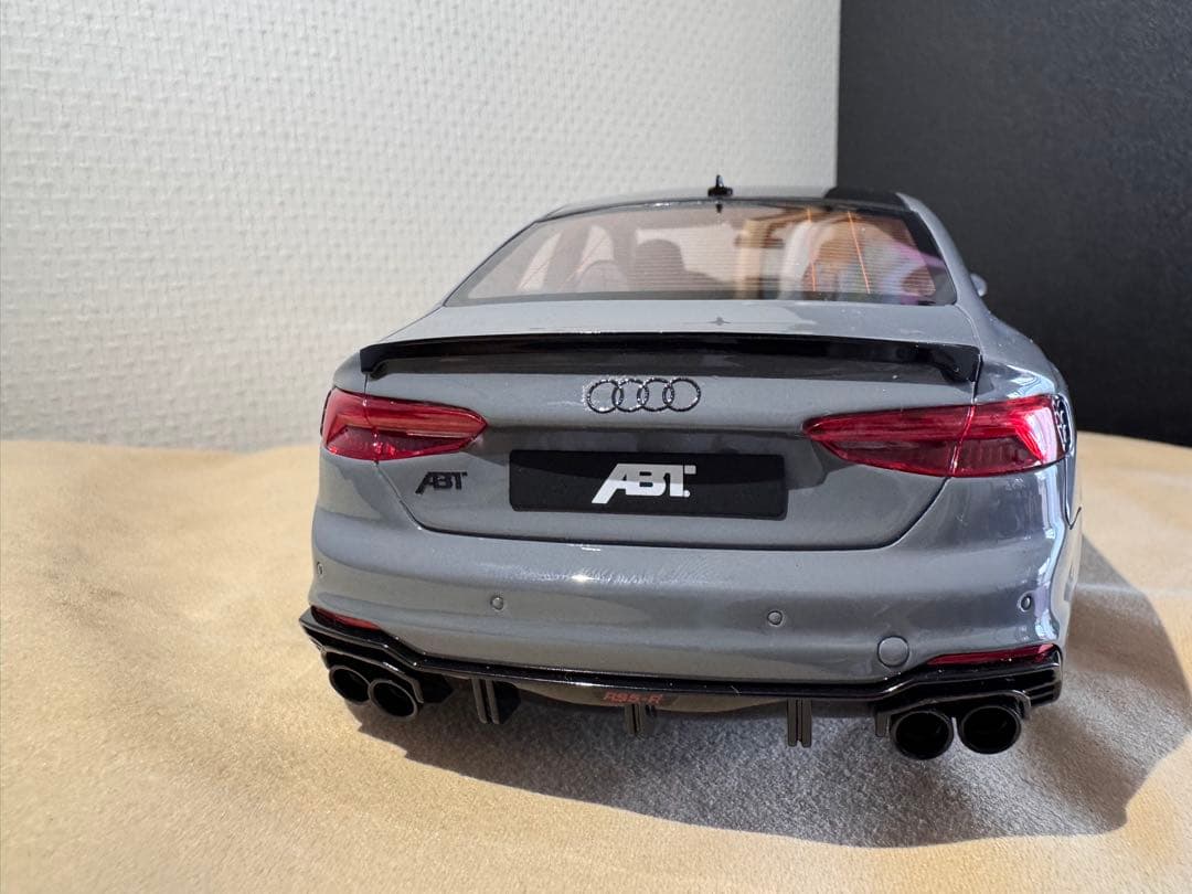 ABT Audi S5 グレー ミニカー