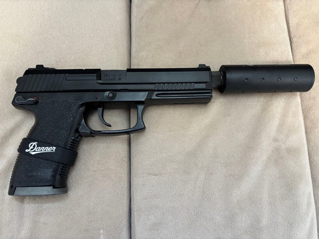 東京マルイ　SOCOM MK23 ［ロングバレルカスタム］サプレッサー付き