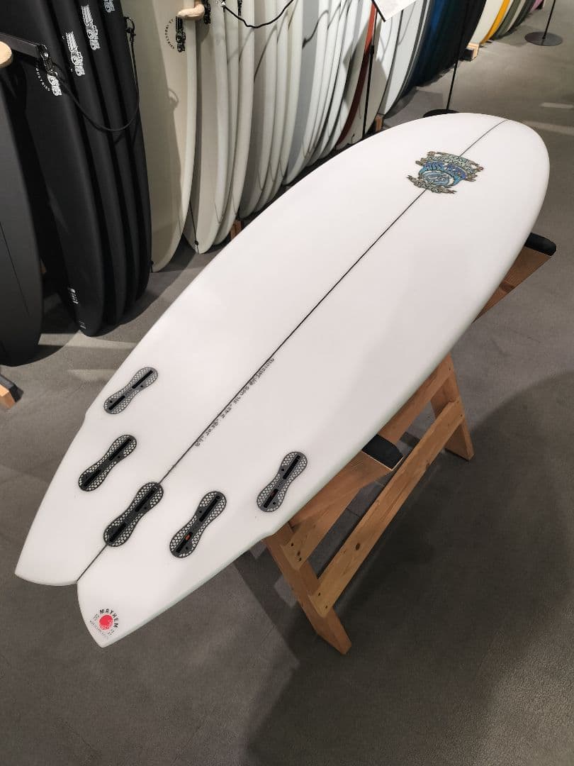 Lost Pisces PU 5’7” 31L