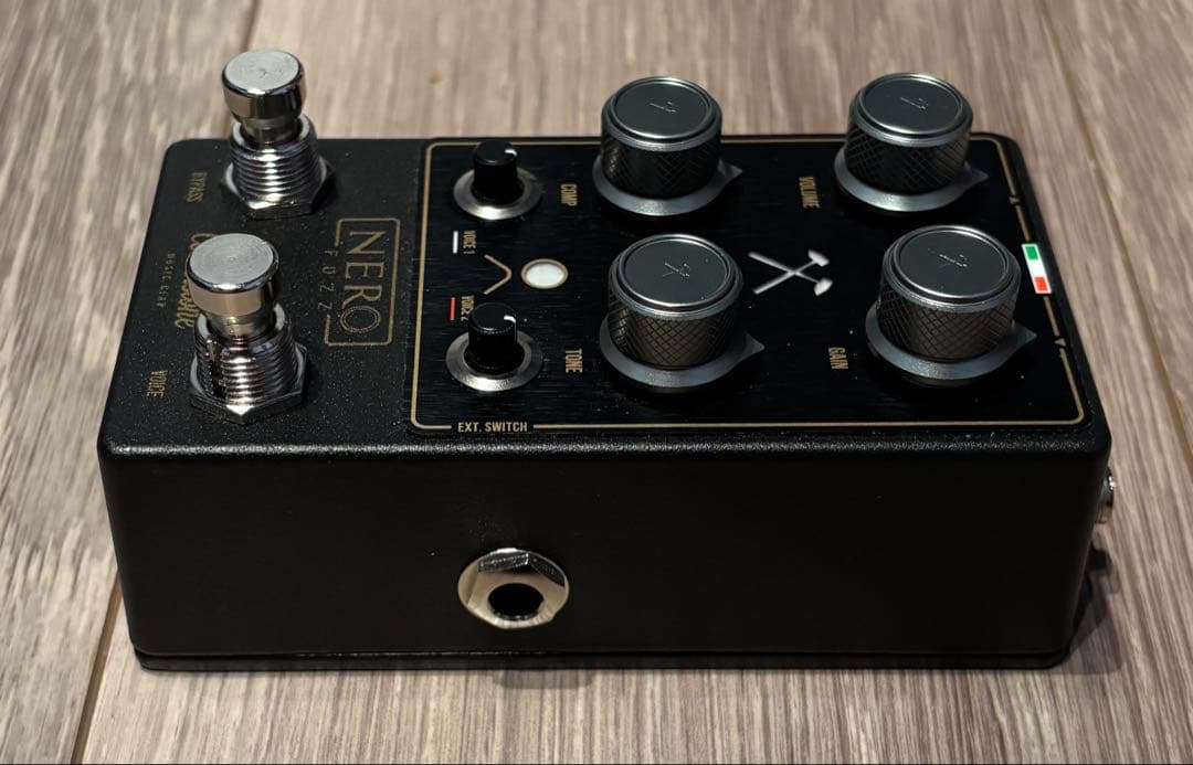 Cornerstone NERO FUZZ gladioダンブルantique