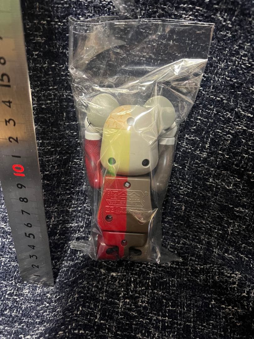 メディコムトイ　ベアブリック　KAWS 超合金　200% フィギュア　正規品