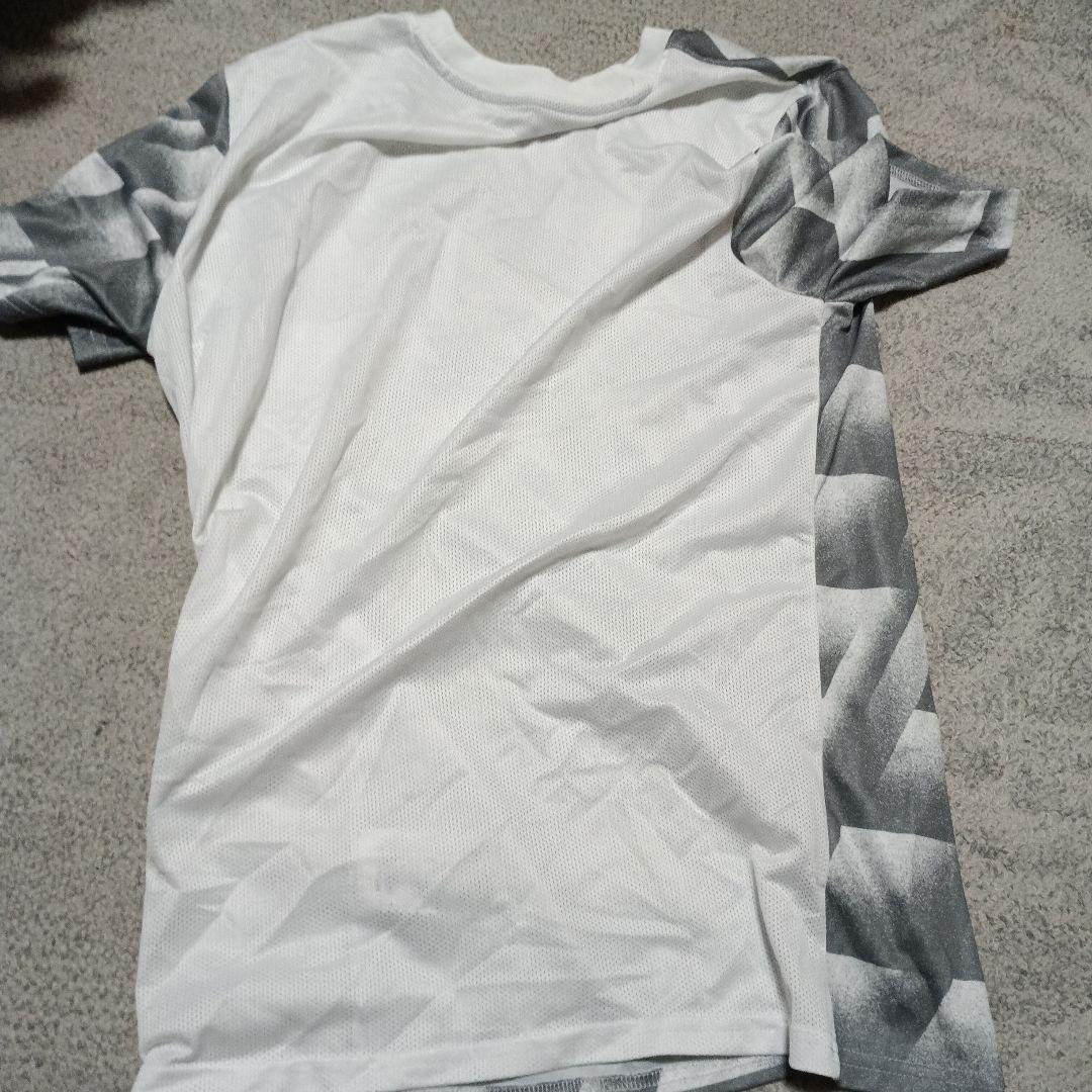 富士大学サッカー部　Nike サッカーTシャツパンツ