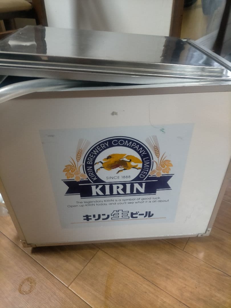 キリンビール氷式サーバーコンセント不要。減圧弁、洗浄タンク付き1式