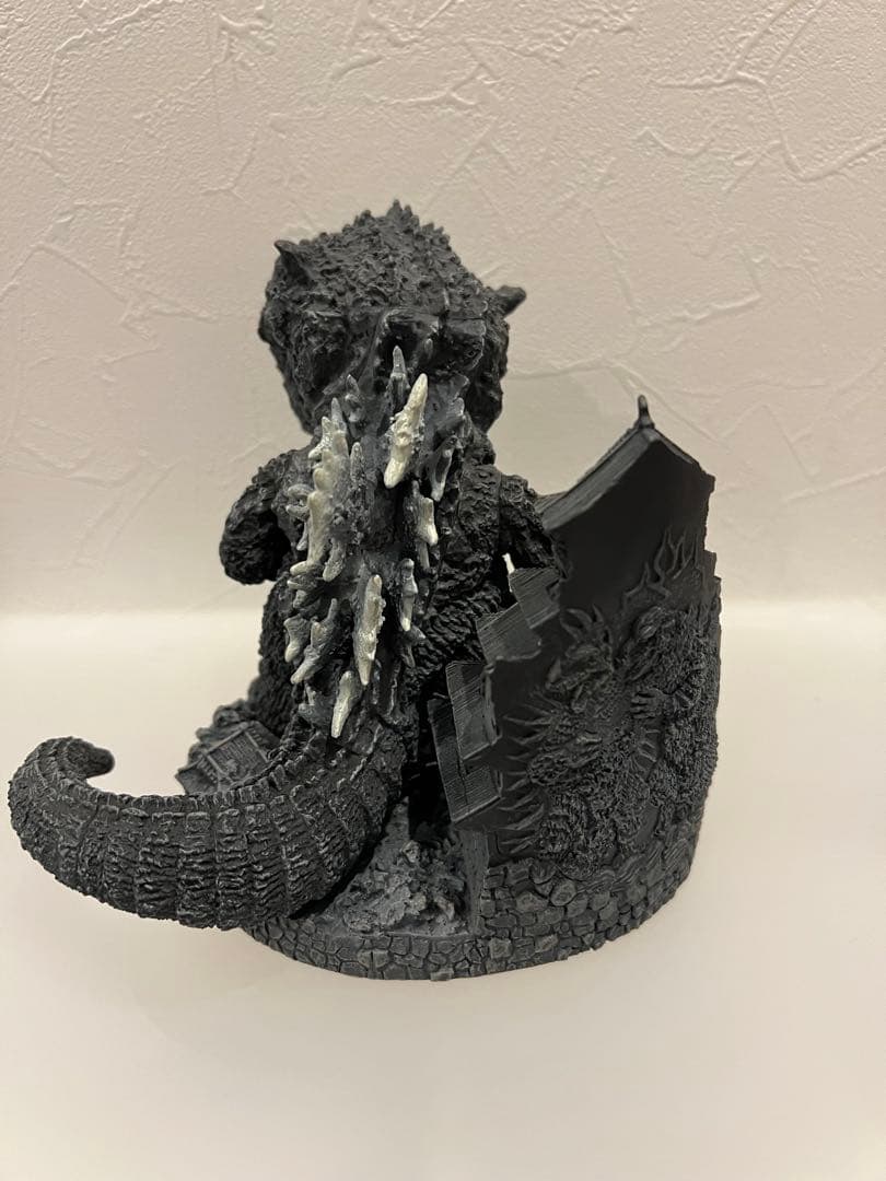 美品　デフォリアル ゴジラ1955 大阪城ジオラマセット　限定