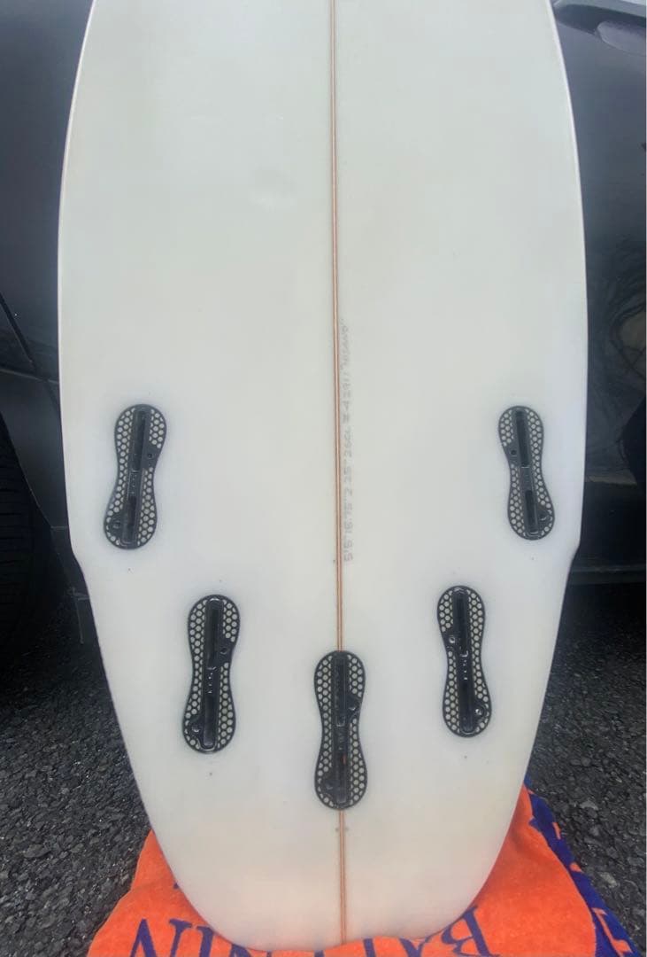 【MAYHEM】RADRIPPER 5'5 26liter ショートボード