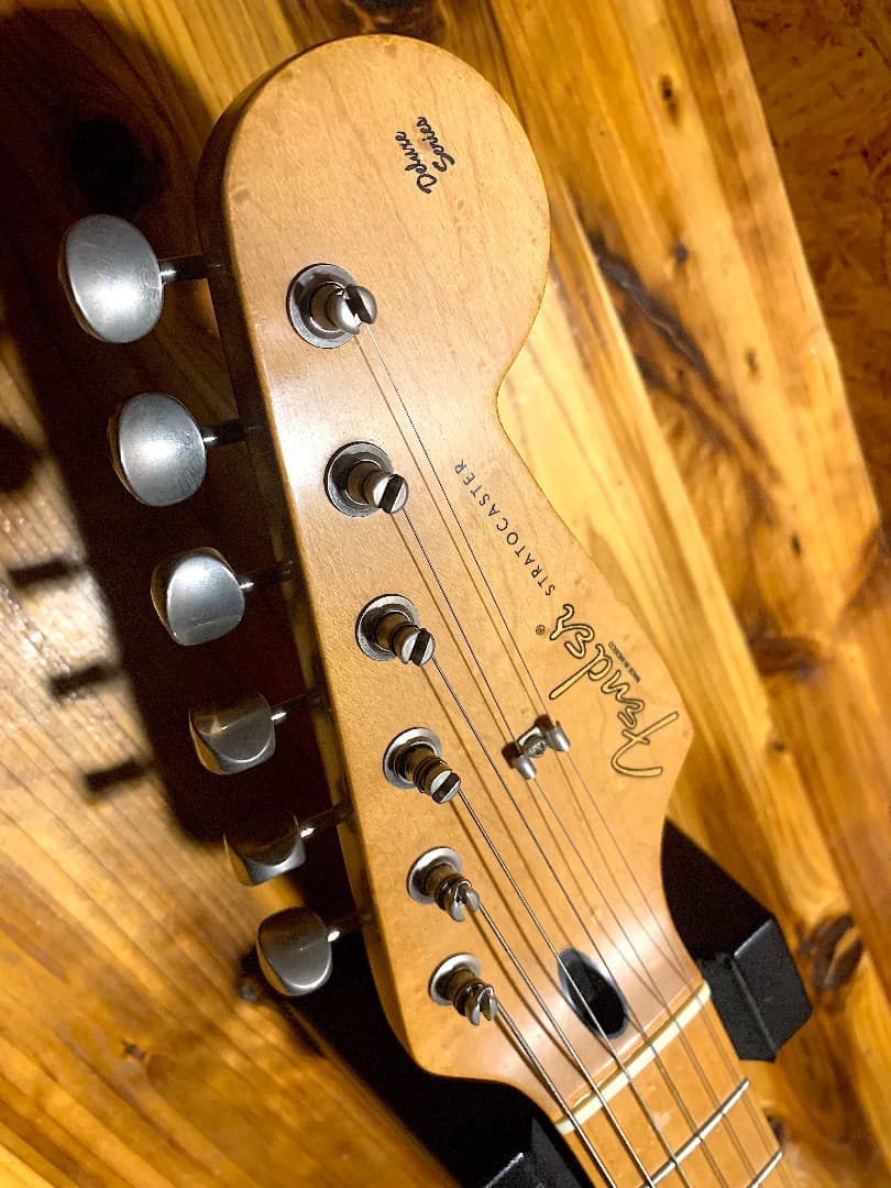 Fender Mexico | POWERHOUSE (ミッドブースター搭載)