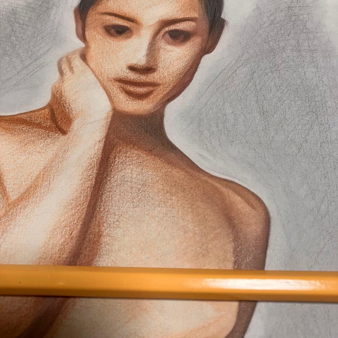 女優画25 額装品　額縁寸法32.0㎝×29.0㎝×1.5㎝　カラー着色　定款付