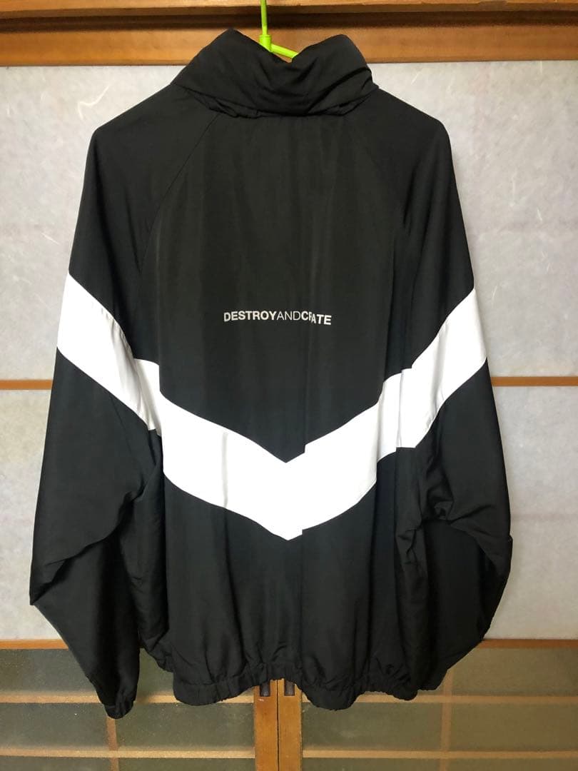 DC Shoes ディーシー ウインドブレーカー Lサイズ