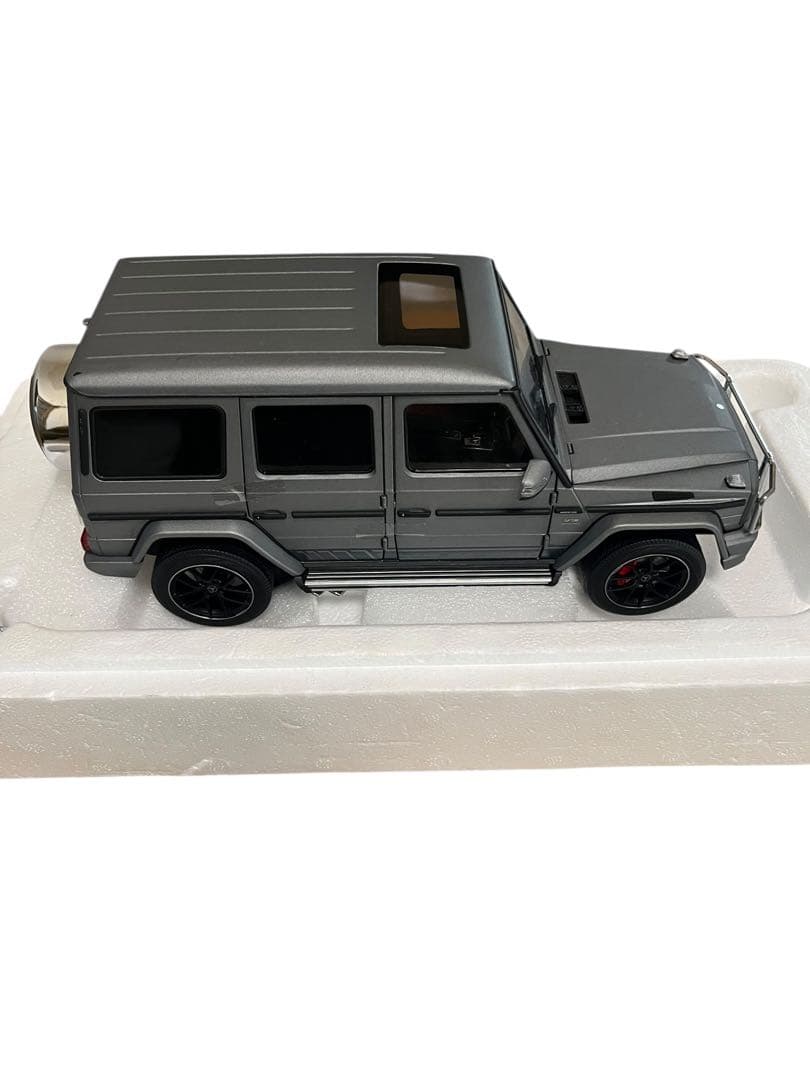 Almost Real メルセデス・ベンツ G65 AMG 1/18