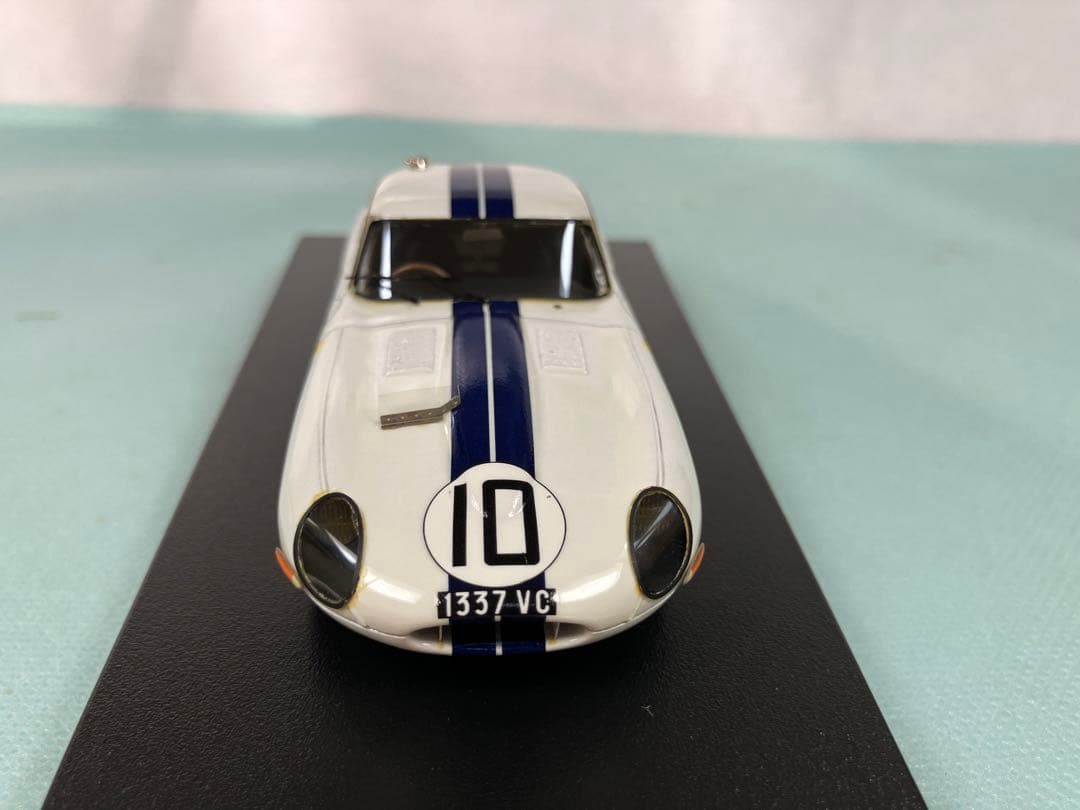 テクノモデル　１／４３　ジャガー　Ｅタイプ　１９６２年ル・マン　No.１０　白